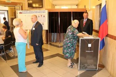 Наблюдатели от МПА СНГ на зарубежном избирательном участке в Баку