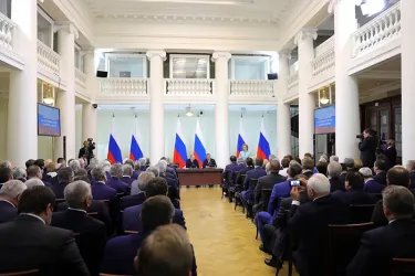 Встреча Владимира Путина с членами Совета законодателей