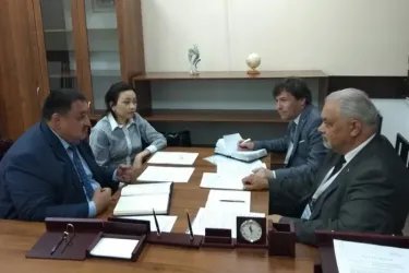 Встреча с председателем территориальной избирательной комиссии города Шымкент Ерланом Дауылбаевым