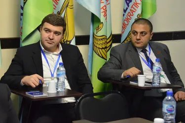 Наблюдатели от МПА СНГ посетили Демократическую партию Узбекистана 