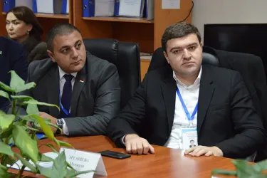Наблюдатели от МПА СНГ посетили 141-ю окружную избирательную комиссию в г. Ташкент