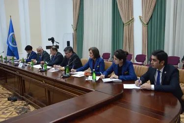 Посещение штаба Либерально-демократической партии Узбекистана