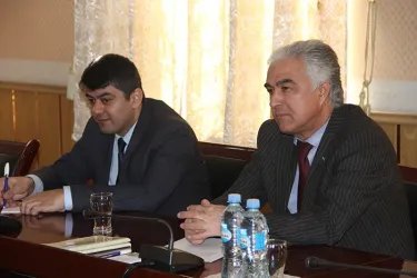 В штабе Демократической партии Таджикистана