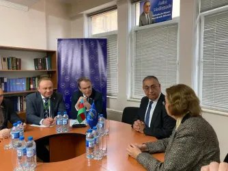Мониторинговая группа МПА СНГ обсудила ситуацию с выборами в Милли Меджлис с представителями политических партий, 08.02.20