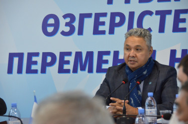 Встреча с представителями партий, выдвинувших кандидатов на парламентских выборах в Казахстане, 09.01.2021
