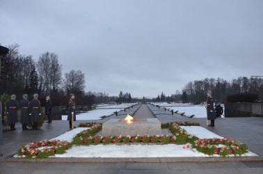 Торжественно-траурная церемония на Пискаревском мемориальном кладбище, 27.01.2021