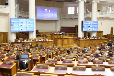 В Таврическом дворце начала работу международная конференция по вопросам наблюдения за выборами_13.05.2021