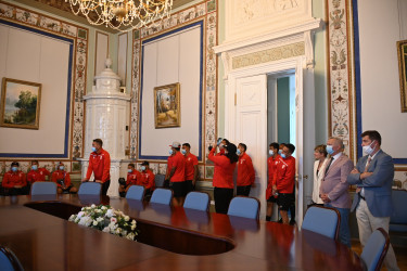 Таврический дворец посетила делегация Французской Полинезии