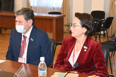 Международные наблюдатели от МПА СНГ посетили ЦИК Кыргызской Республики. 