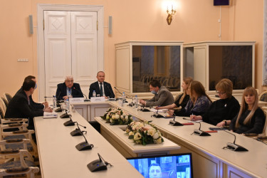 В Баку и Санкт-Петербурге обсудили вопросы развития информационного общества в Азербайджанской Республике