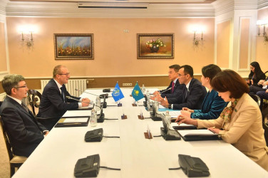 Члены Совета Межпарламентской Ассамблеи СНГ провели ряд двусторонних встреч
