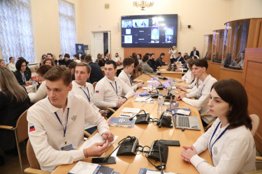 В Таврическом дворце обсудили роль молодежи в избирательном процессе