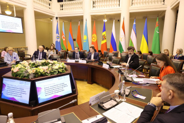 Представители стран СНГ обсудили новые технологии, преодоление кадрового дефицита и выход на внешние рынки в сфере легпрома 
