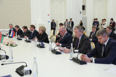 Двусторонние встречи глав парламентских делегаций прошли на полях осенней сессии МПА СНГ. 27-28 октября 2022
