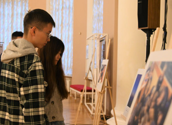 В Таврическом дворце открылась студенческая фотовыставка «Петербург — в мире, мир — в Петербурге...»
