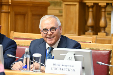 Развитие евразийской интеграции в новой экономической реальности обсуждают на форуме в Таврическом дворце