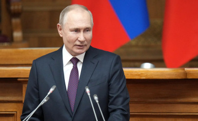 Владимир Путин провел встречу с законодателями России в Таврическом дворце