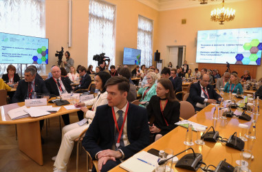Круглые столы Х Невского международного экологического конгресса. 25 мая 2023