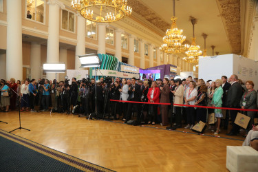 В Таврическом дворце открылся Х Невский международного экологический конгресс