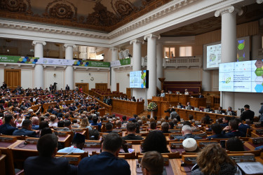 «Экология — право, а не привилегия»: пленарное заседание Х НМЭК состоялось в Таврическом дворце