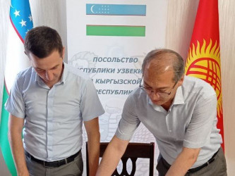 Наблюдатели от МПА СНГ посетили избирательный участок в Бишкеке 
