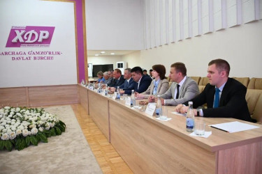 Встреча в штабе кандидата Улугбека Иноятова