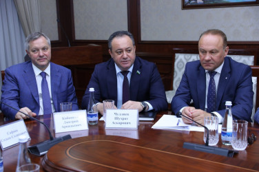 Наблюдатели от МПА СНГ обсудили в Сенате Узбекистана политические реформы в республике 