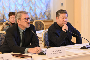 В Таврическом дворце обсудили подготовку к осенней сессии МПА СНГ в Бишкеке