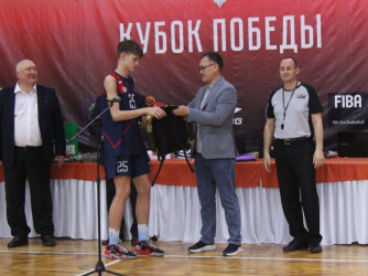 В Бишкеке завершился международный баскетбольный турнир «Кубок Победы»