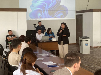 Нуржан Шайлдабекова выступила перед участниками электоральной школы. 23 июня 2024