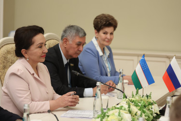 Главы парламентов стран СНГ провели двусторонние встречи. 12 июля 2024