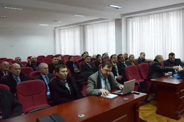 Наблюдатели посетили штаб-квартиру Коммунистической партии Таджикистана