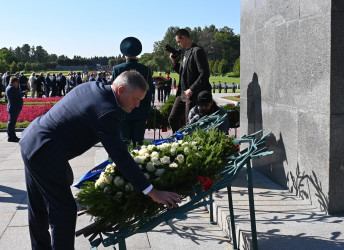 Торжественно-траурная церемония на Пискаревском мемориале. 8 сентября 2024