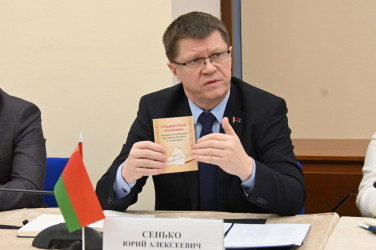 Встреча наблюдателей от МПА СНГ с Юрием Сенько