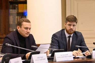Международные наблюдатели от МПА СНГ встретились с руководством окружных избирательных комиссий Таджикистана