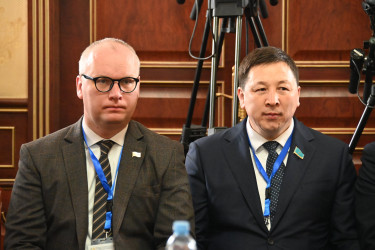 Наблюдатели на парламентских выборах в Таджикистане встретились с Бахтиером Худоерзода 