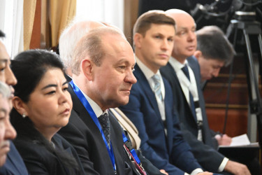 Наблюдатели на парламентских выборах в Таджикистане встретились с Бахтиером Худоерзода 