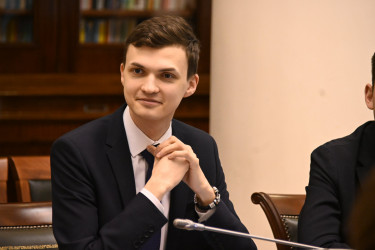 В клубе «Таврический» обсудили, как географические карты помогают понять выборы