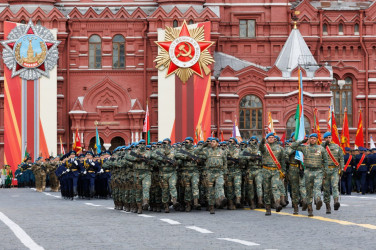 Главы стран Содружества приняли участие в параде на Красной площади, посвященном 80-летию Победы