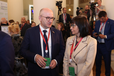 Андрей Яцкин дал старт деловой программе XI Невского международного экологического конгресса