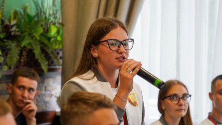 Национальные традиции и обычаи Республики Беларусь представили на форуме «Дети Содружества»