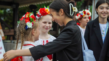 Национальные традиции и обычаи Республики Беларусь представили на форуме «Дети Содружества»