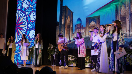 День Узбекитана на форуме 