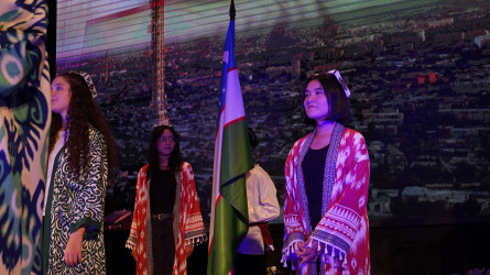 День Узбекитана на форуме 