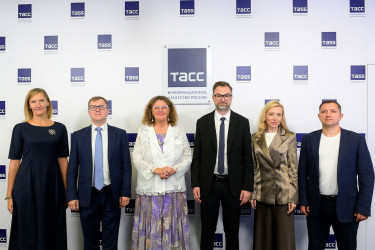 Туристские и креативные проекты МПА СНГ представили на деловой сессии в Санкт-Петербурге