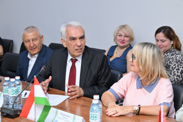 Алматинский Международный антикризисный Конгресс «Парадная Ассамблея»