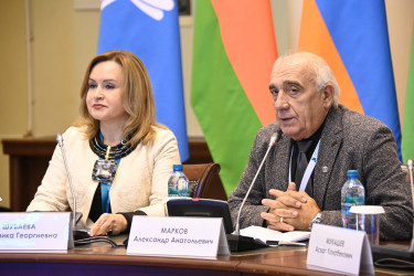 Пространство Большой Евразии в контурах нового миропорядка обсудили в Таврическом дворце