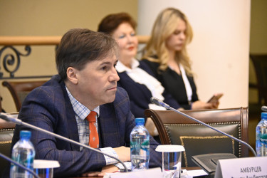 Пространство Большой Евразии в контурах нового миропорядка обсудили в Таврическом дворце