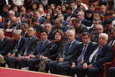 Развитие горных территорий и перспективы горного туризма в СНГ обсуждают на форумах в Дагестане Развитие горных территорий и перспективы горного туризма в СНГ обсуждают на форумах в Дагестане