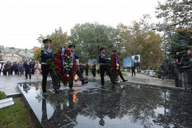 Традиция памяти: делегация МПА СНГ почтила героев войны в Дагестане